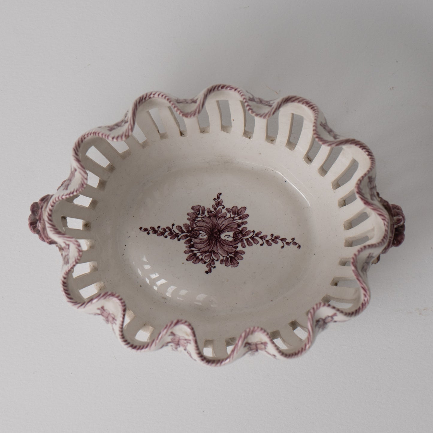 Cesto traforato in Faience Malicorne Emile Tessier XX°sec