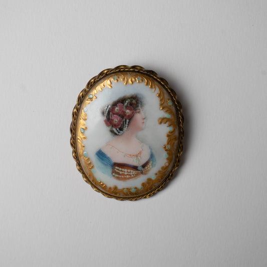 Spilla Vittoriana con miniatura su porcellana epoca XIX° sec.
