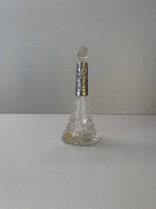 Bottiglia porta profumo vittoriana in cristallo e argento sterling. Birmingham 1901