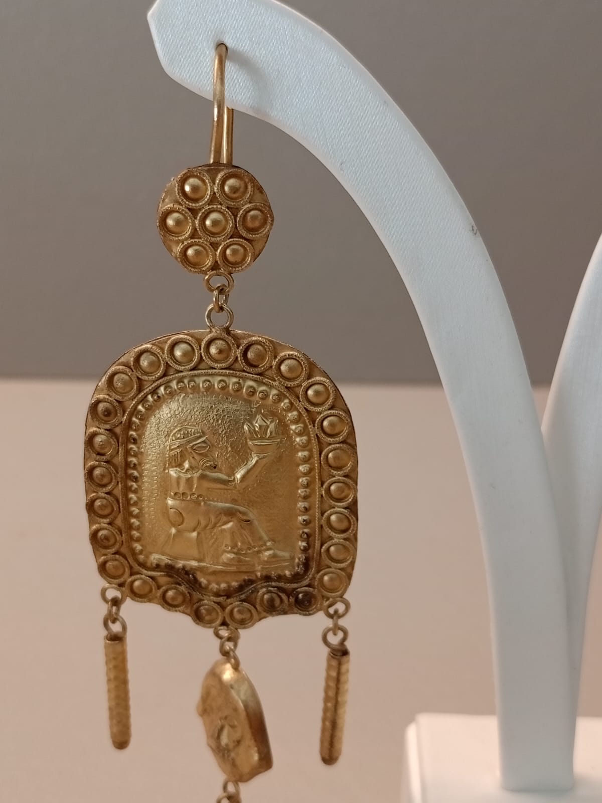 Parure scene mitologiche Castellani (Att.le) inizio XX°sec.