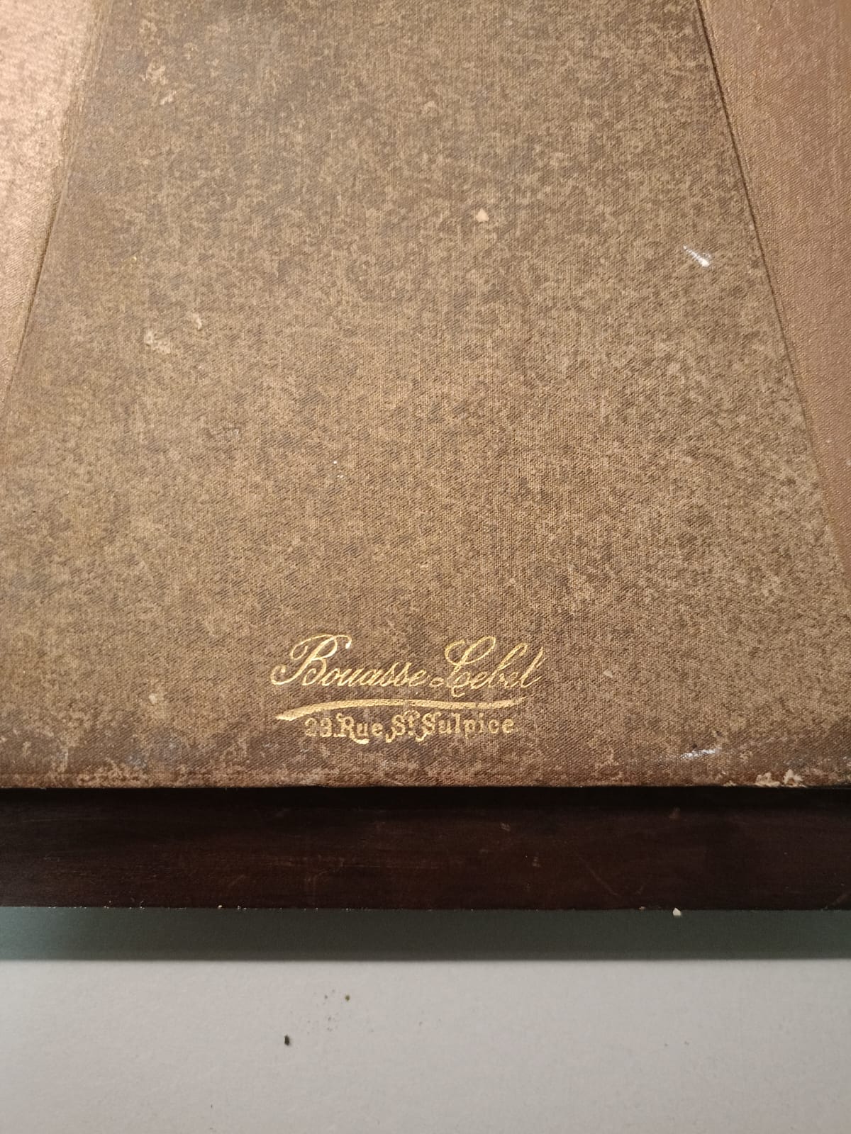 Placca smalti policroma raffigurante Vescovo. Arte Limosina XIX° sec.