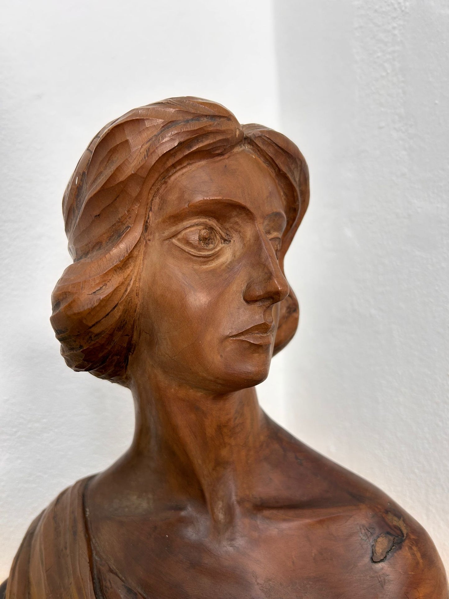 Scultura in legno Epoca Liberty Firmata C. Scattareggia