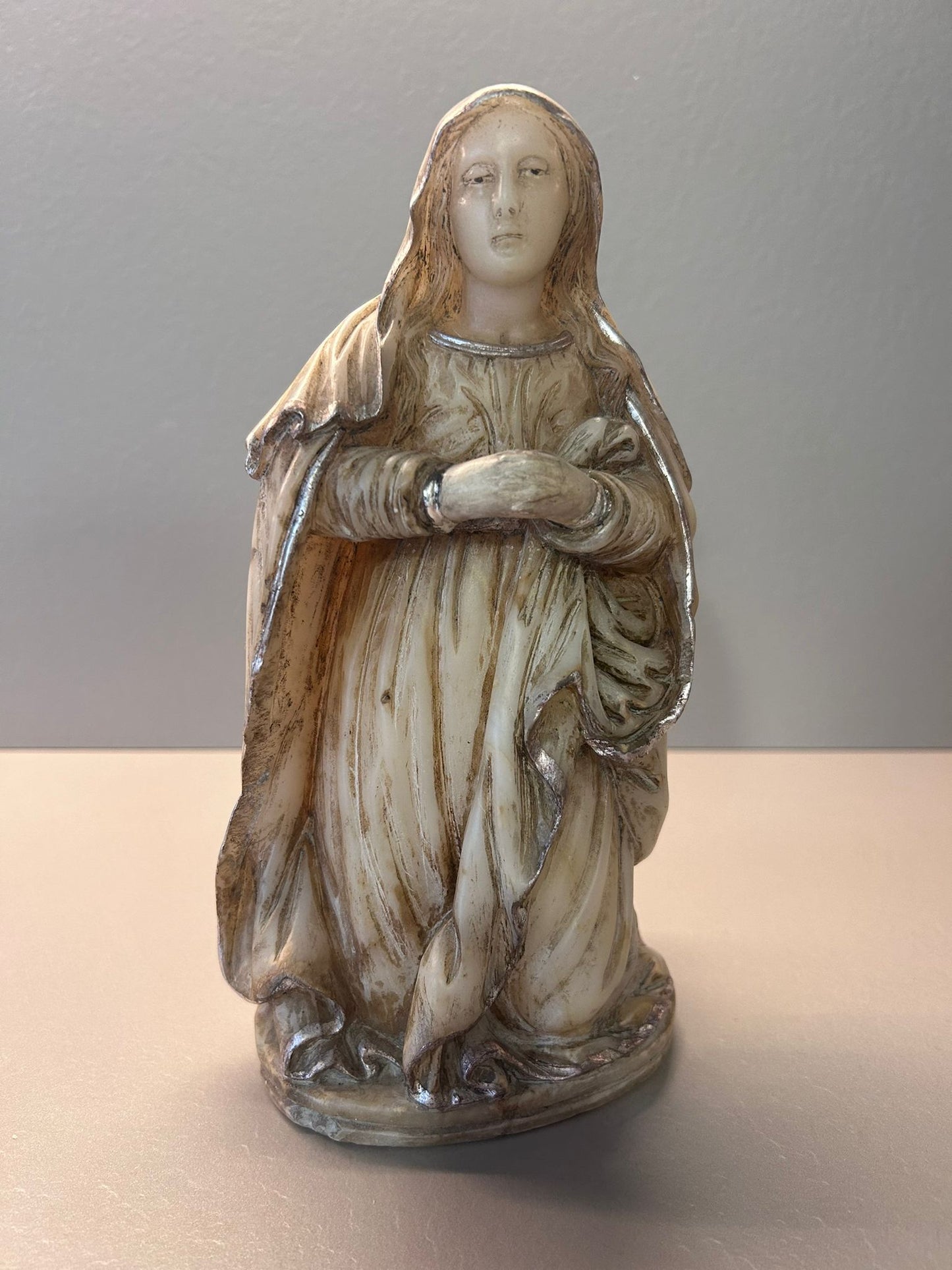 Scultura Madonna in alabastro. Arte Siciliana del XVIII° secolo