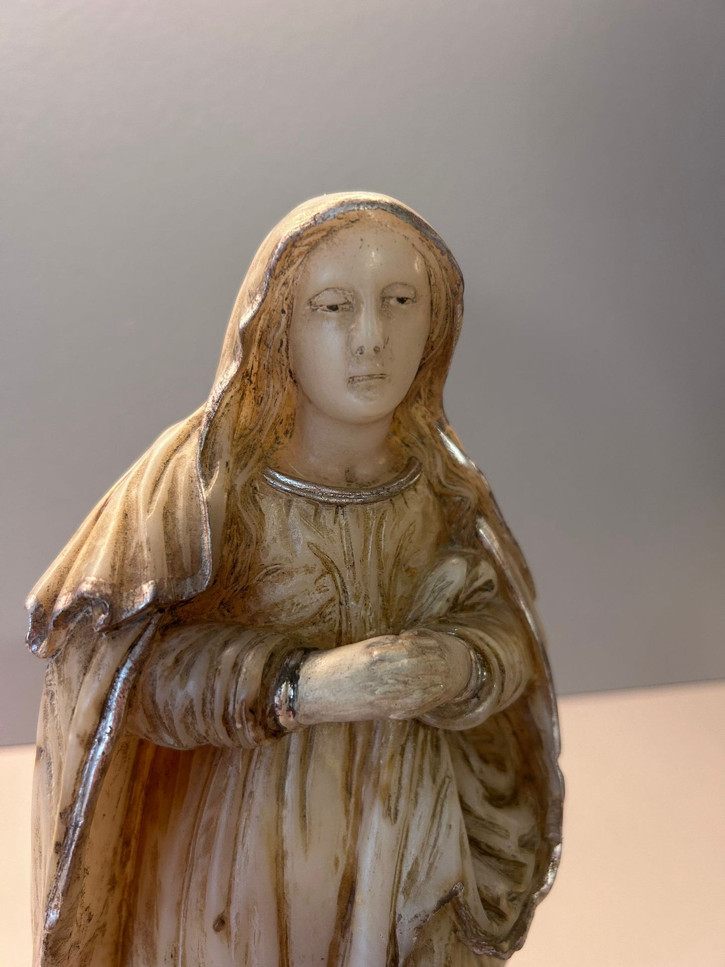 Scultura Madonna in alabastro. Arte Siciliana del XVIII° secolo