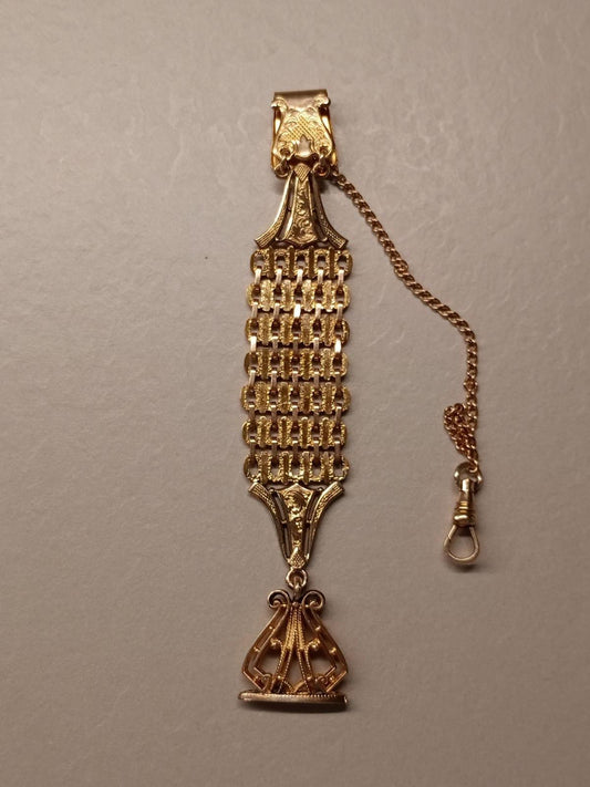 Chatelaine Vittoriana in pinchbeck con sigillo epoca XIX° sec.